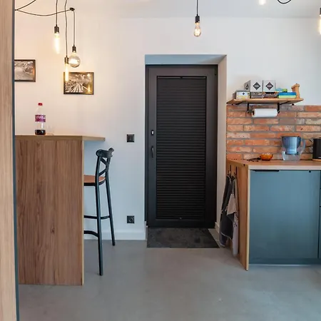 Pracownia Pod Kominem بوزنان