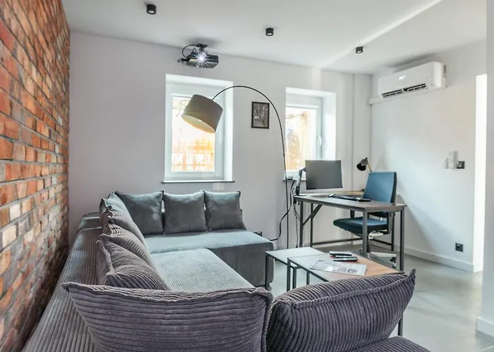 Pracownia Pod Kominem بوزنان